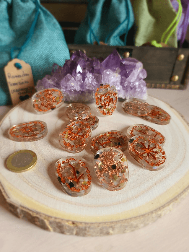 Runes des Soeurcières 🍄 Labradorite (rouge)