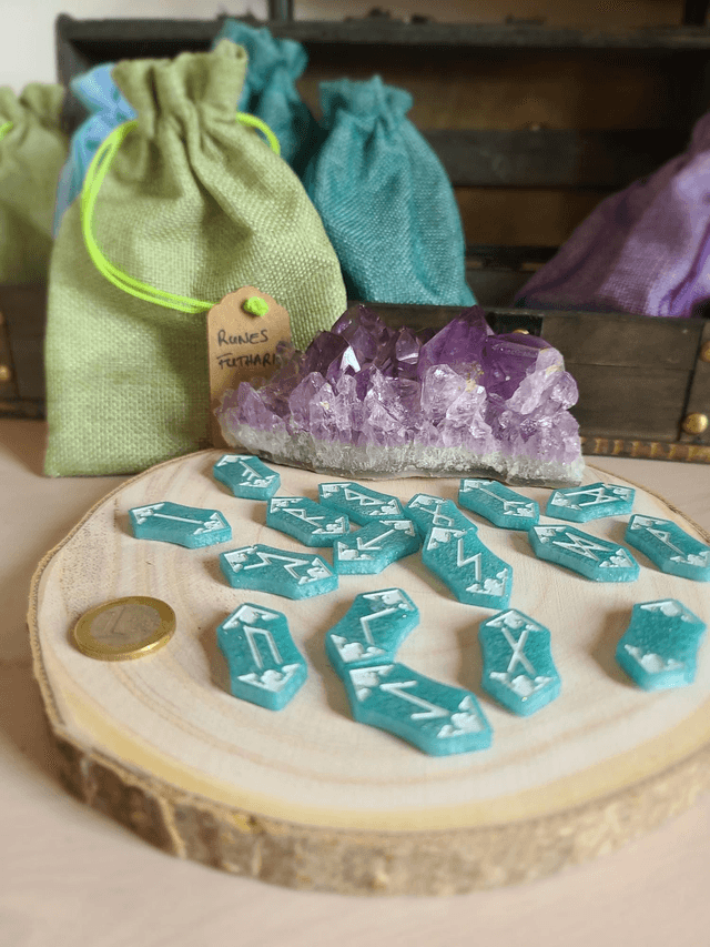 Runes Futhark 💙 Bleu turquoise 