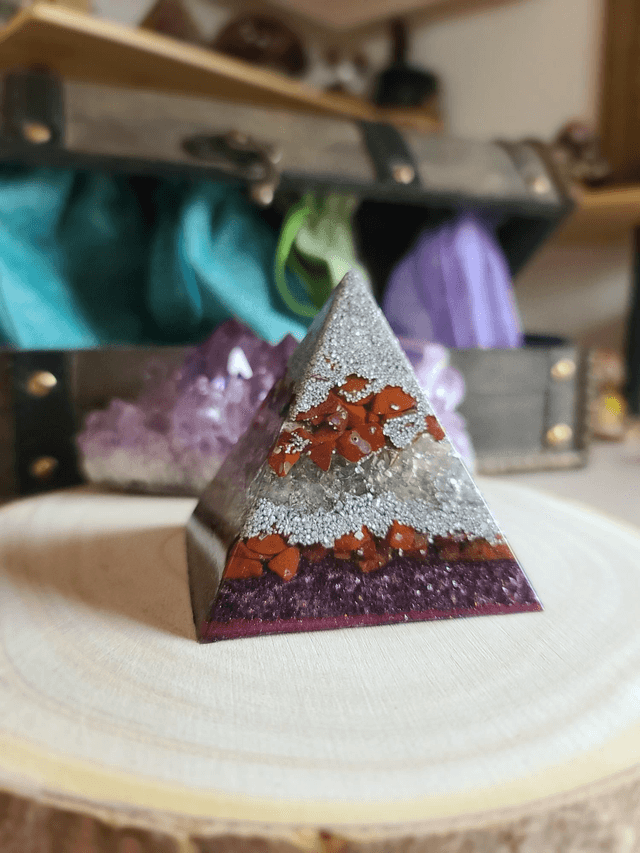 Pyramide Ancrage ❤️ Jaspe rouge