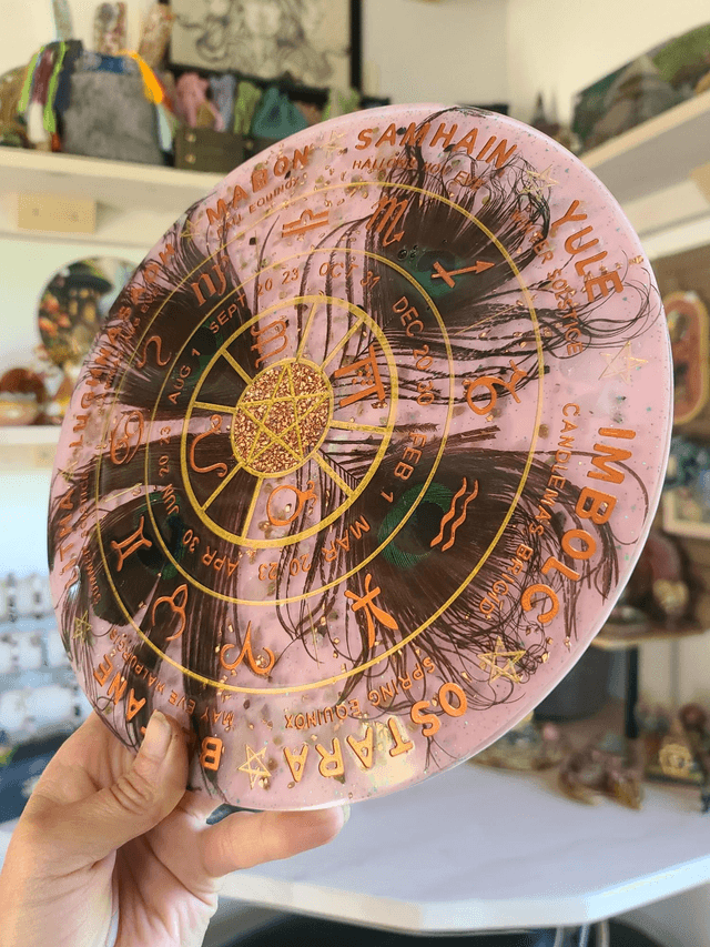 Roue de l'année Plumes de Paon 