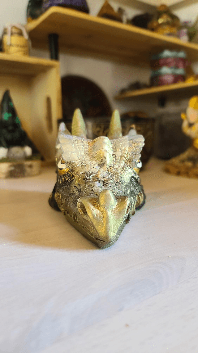Dragon d'or 🐉 Élément Terre 