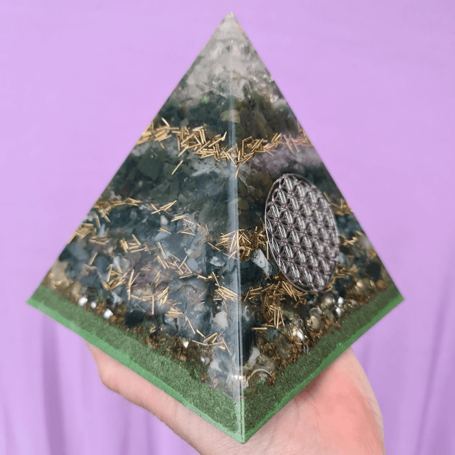 Pyramide Nature 1kg400