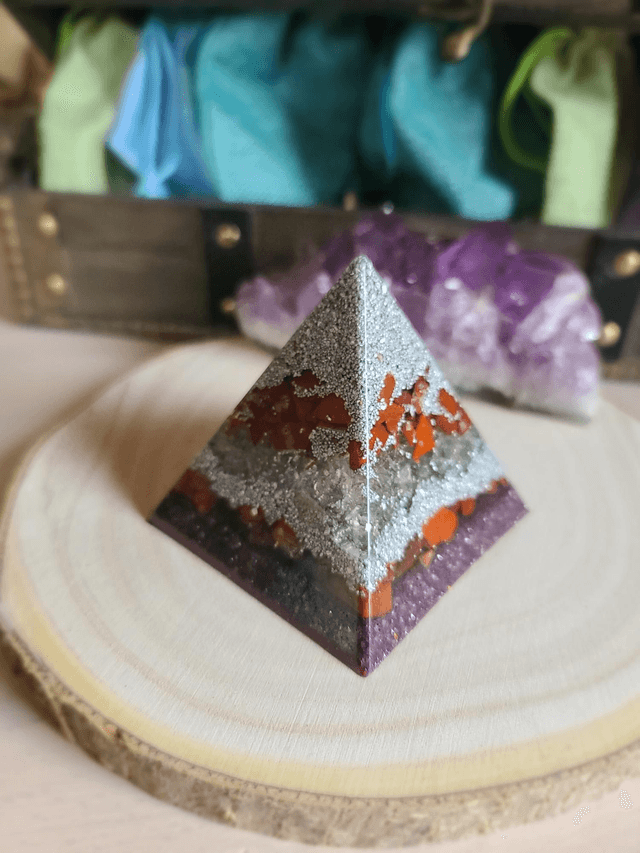 Pyramide Ancrage ❤️ Jaspe rouge