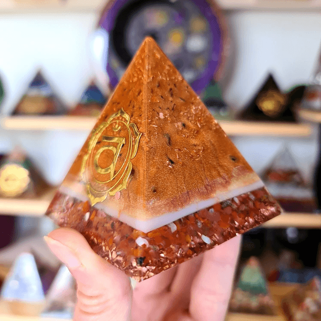 Pyramide Chakra sacré 