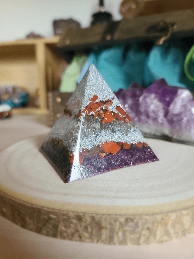 Pyramide Ancrage ❤️ Jaspe rouge