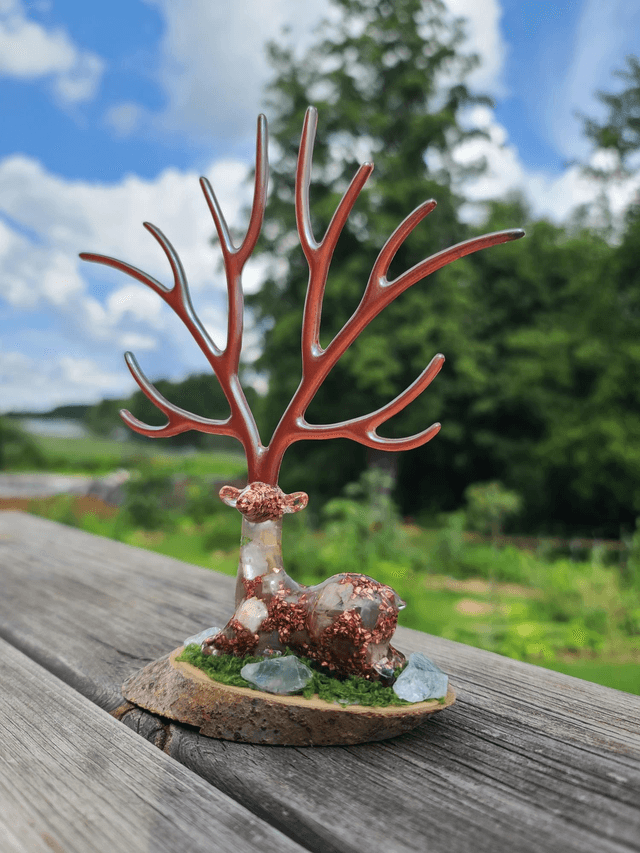 L'Esprit des bois ✨️ Grand cerf en orgonite 
