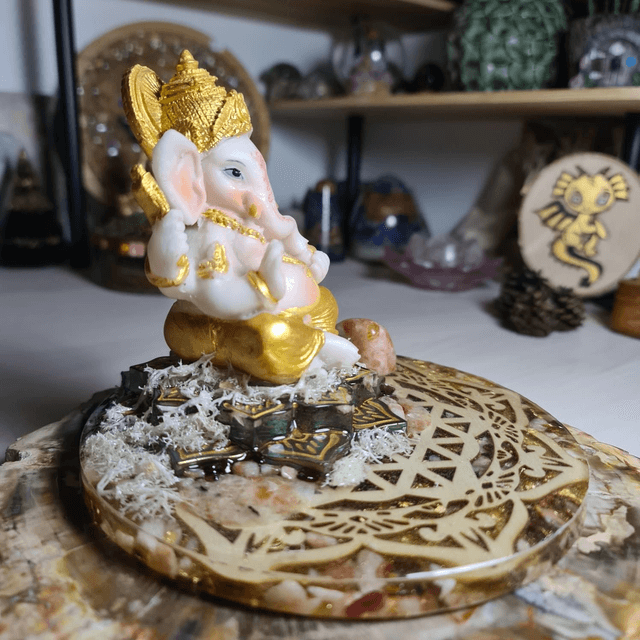 Ganesh Grenat et Pierre de soleil 