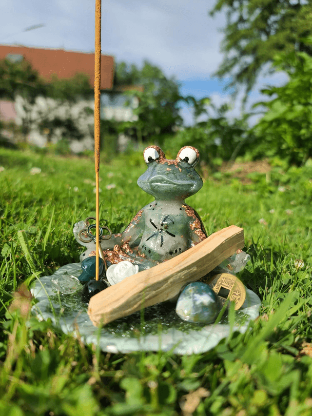 Grenouille Feng Shui 🐸 Porte Encens et bâton de fumiguation.