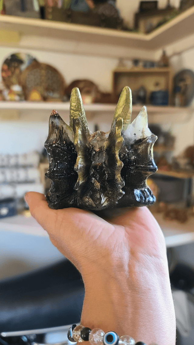 Dragon d'or 🐉 Élément Terre 