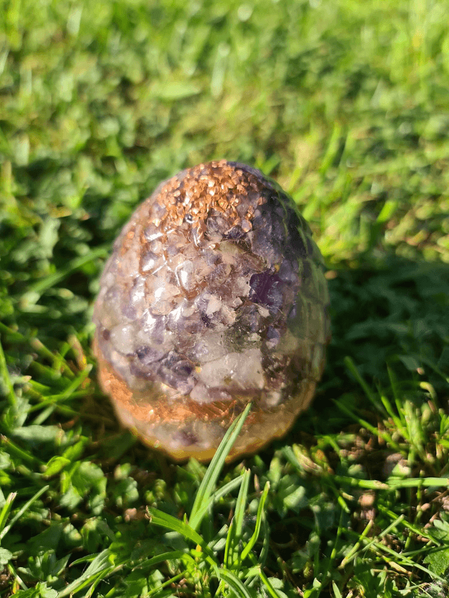 Oeuf de dragon Améthyste 