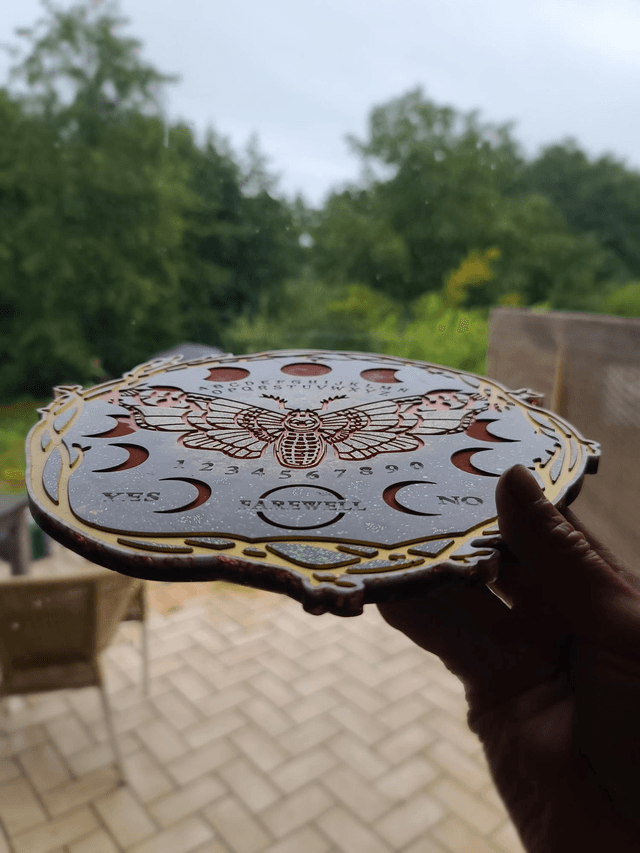 Planche à pendule 🦋 l'Oracle des Ailes