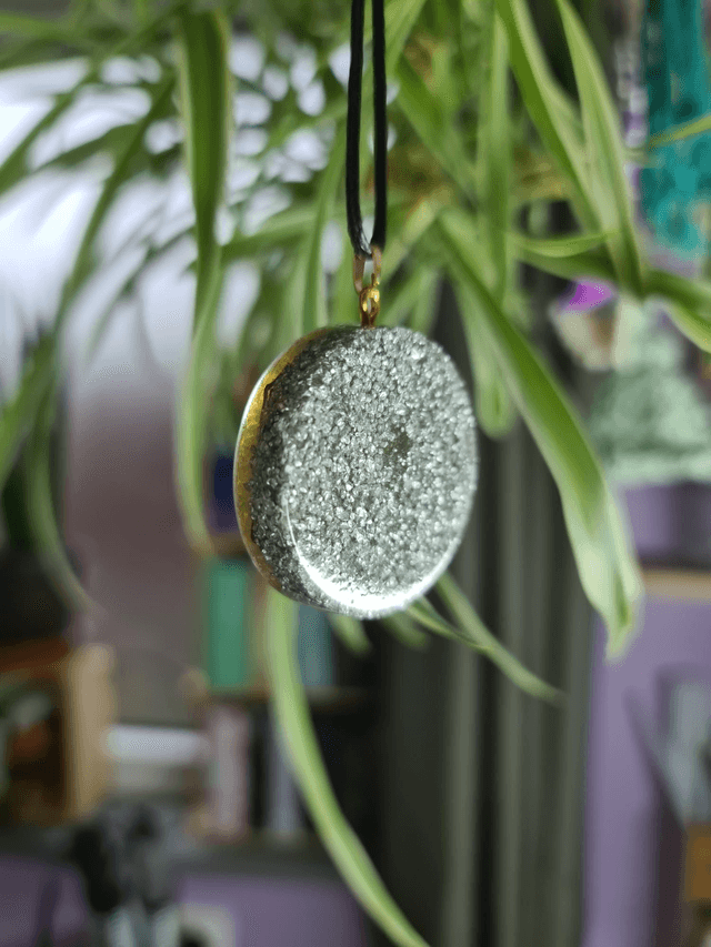 Amulette Fleur de vie lotus Quartz