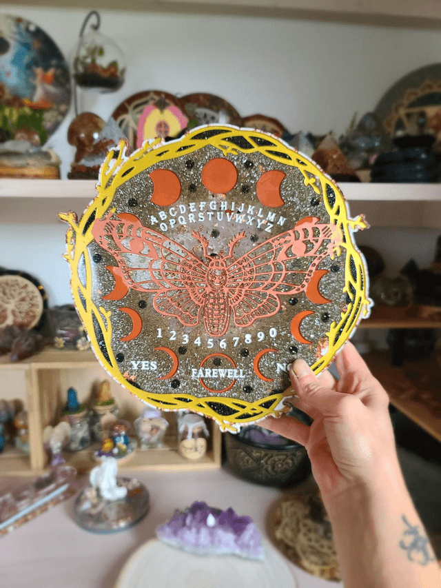 Planche à pendule 🦋 l'Oracle des Ailes