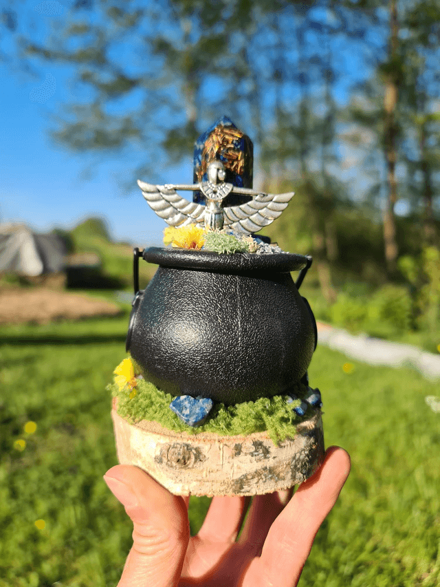 Chaudron de protection orgonite Isis
