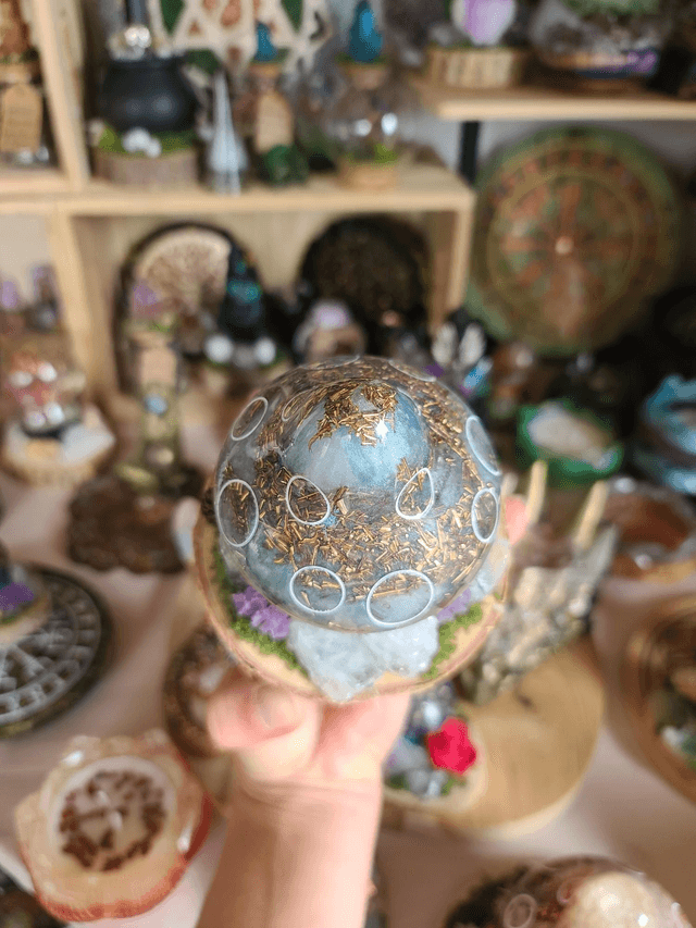 Maison champignon orgonite douce expression