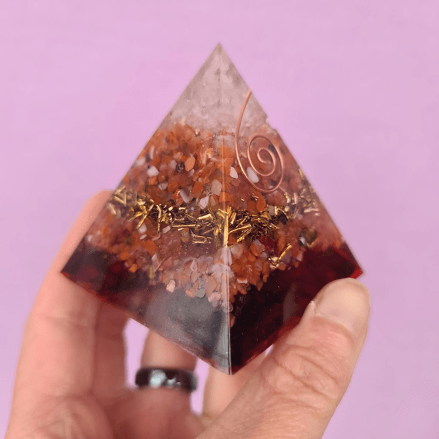 Pyramide Cornaline