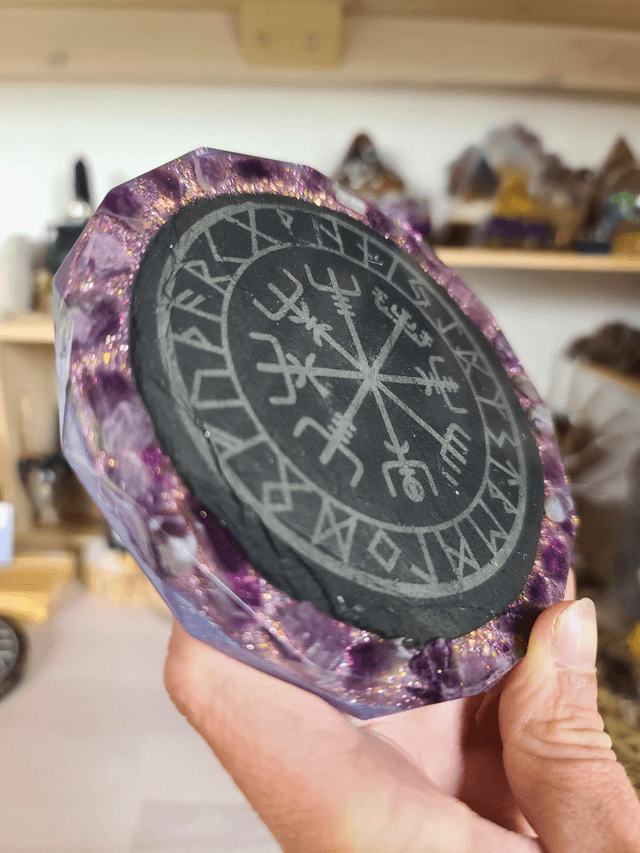 Plateau Vegvisir Améthyste